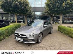 Grau Gebraucht 2023 Mercedes CLA180 Shooting Brake Kombi | 27.598 € (Fairer Preis)