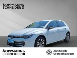 Oryxweiß perlmutteffekt Gebraucht 2024 VW Golf VIII Goal Limousine | 30.410 € (Superpreis)