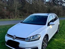 Weiß Gebraucht 2020 VW Golf VII United Kombi | 20.600 € (Fairer Preis)