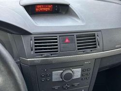 Blau Gebraucht 2009 Opel Meriva Edition Van / Kleinbus | 2.950 € (Fairer Preis)