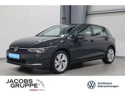 Grau Gebraucht 2021 VW Golf VIII Style Limousine | 20.470 € (Superpreis)