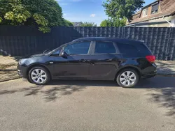 Schwarz Gebraucht 2015 Opel Astra Style Kombi | 4.800 € (Superpreis)
