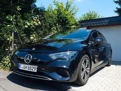 Schwarz Gebraucht 2023 Mercedes EQE350 Limousine | 49.500 € (Fairer Preis)