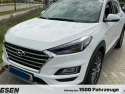 Weiss Gebraucht 2020 Hyundai Tucson Style SUV | 23.950 € (Fairer Preis)