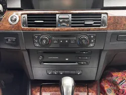 Violet Gebraucht 2005 BMW 330 Limousine | 8.500 € (Etwas zu teuer)