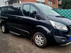 Schwarz Gebraucht 2015 Ford Tourneo Van / Kleinbus | 16.500 € (Etwas zu teuer)