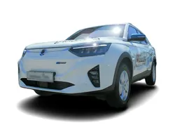 Weiss Gebraucht 2023 Ssangyong Korando SUV | 28.549 € (Etwas zu teuer)