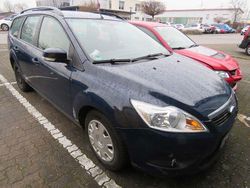 Blau Gebraucht 2009 Ford Focus Style Kombi | 3.490 € (Fairer Preis)