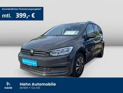Grau Gebraucht 2022 VW Touran Active Van / Kleinbus | 30.995 € (Etwas zu teuer)