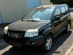 Schwarz Gebraucht 2004 Nissan X-Trail SUV | 2.400 € (Fairer Preis)