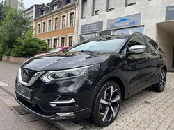 Schwarz Gebraucht 2017 Nissan Qashqai Tekna+ SUV | 13.990 € (Superpreis)