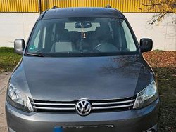 Grau Gebraucht 2011 VW Caddy Maxi Van / Kleinbus | 13.500 €