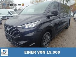 Metallic Gebraucht 2024 Ford Tourneo Limited | 44.970 €