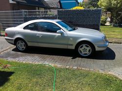 Silber Gebraucht 1998 Mercedes CLK230 Coupé | 3.599 € (Fairer Preis)