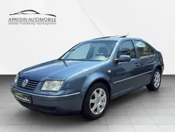 Blau Gebraucht 2003 VW Bora Pacific Limousine | 1.990 € (Fairer Preis)