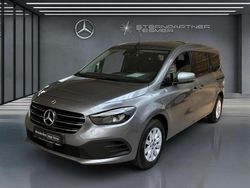 Grau Gebraucht 2024 Mercedes T180 Progressive Van / Kleinbus | 35.800 €