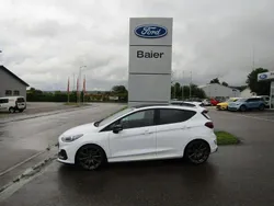 Frostweiß Gebraucht 2023 Ford Fiesta Performance Edition Kleinwagen | 25.990 € (Fairer Preis)