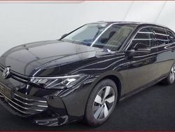 Grenadillschwarz metallic Gebraucht 2025 VW Passat Business Kombi | 33.650 € (Superpreis)