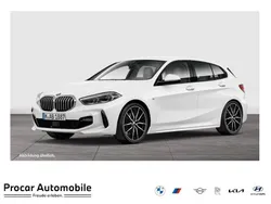 Weiß Gebraucht 2022 BMW 120 M Sport Kleinwagen | 26.980 € (Etwas zu teuer)