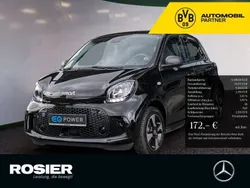 Schwarz Gebraucht 2021 Smart ForFour Electric Drive Passion Limousine | 11.480 € (Fairer Preis)
