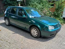 Grün Gebraucht 2000 VW Golf IV Limousine | 800 € (Guter Preis)