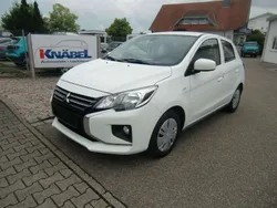 Weiß Gebraucht 2020 Mitsubishi Space Star Diamant Edition Kleinwagen | 6.990 € (Fairer Preis)