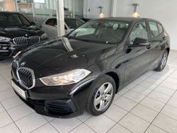 Schwarz Gebraucht 2020 BMW 118 Sport Line Kleinwagen | 15.500 € (Superpreis)