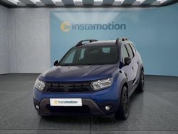 Blau Gebraucht 2023 Dacia Duster Extreme SUV | 21.799 € (Fairer Preis)