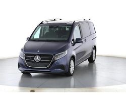Sodalithblau met. Gebraucht 2024 Mercedes V250 Style Van / Kleinbus | 61.950 € (Superpreis)