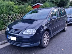 Schwarz Gebraucht 2005 VW Touran Trendline Van / Kleinbus | 1.000 € (Superpreis)