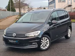 Schwarz Gebraucht 2018 VW Touran Sound Van / Kleinbus | 22.399 € (Guter Preis)