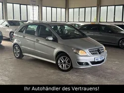 Silber Gebraucht 2009 Mercedes B180 Van / Kleinbus | 7.999 € (Etwas zu teuer)