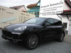 Tiefschwarzmet. Gebraucht 2017 Porsche Cayenne S SUV | 25.999 € (Superpreis)