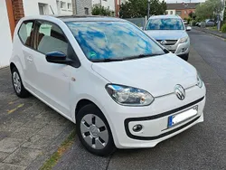 Weiß Gebraucht 2015 VW up! high up! Kleinwagen | 4.200 € (Guter Preis)