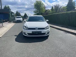 Weiß Gebraucht 2016 VW Golf VII Allstar Kombi | 13.500 € (Fairer Preis)