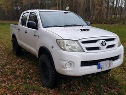 Weiß Gebraucht 2010 Toyota HiLux Abholung | 13.999 € (Teuer)