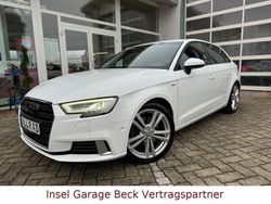 Weiß Gebraucht 2019 Audi A3 Sportback Sport Kleinwagen | 25.580 € (Teuer)