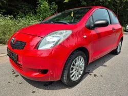 Rot Gebraucht 2007 Toyota Yaris Luna Kleinwagen | 1.990 € (Guter Preis)