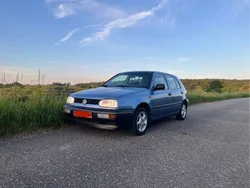Blau Gebraucht 1993 VW Golf III Limousine | 750 €