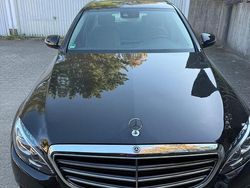 Schwarz Gebraucht 2015 Mercedes C350 Limousine | 14.000 €