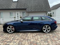 Blau Gebraucht 2020 Audi RS6 Performance Kombi | 114.000 €