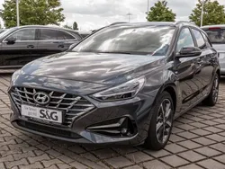 Grau Gebraucht 2021 Hyundai i30 Limousine | 17.980 € (Fairer Preis)