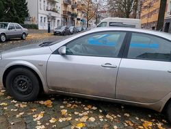 Grau Gebraucht 2002 Nissan Primera Limousine | 2.500 € (Fairer Preis)