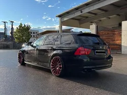 Schwarz Gebraucht 2010 BMW 320 Kombi | 3.250 € (Guter Preis)