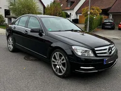 Schwarz Gebraucht 2011 Mercedes C300 Avantgarde Limousine | 5.999 € (Superpreis)