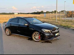 Schwarz Gebraucht 2015 Mercedes A45 AMG AMG Kombi | 22.500 € (Fairer Preis)