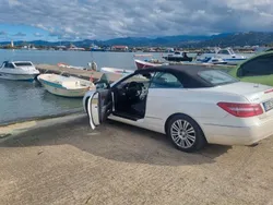 Mercedes E200