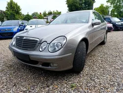 Silber Gebraucht 2004 Mercedes E240 Limousine | 3.950 € (Fairer Preis)
