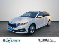Candyweiß Gebraucht 2023 Skoda Octavia Style Kombi | 27.560 € (Guter Preis)