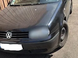 Schwarz Gebraucht 2003 VW Golf IV Kleinwagen | 1.000 € (Superpreis)